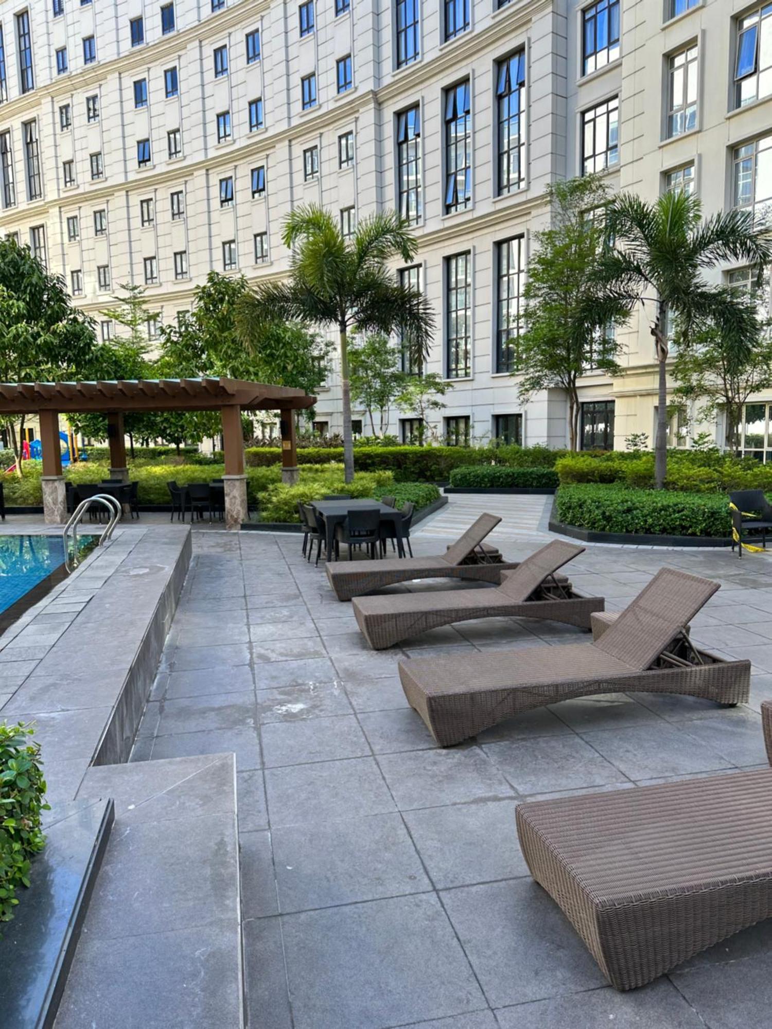 81 Newport Blvd Cluster 4 Unit B 3Rd Flr By Rechelle Nunag Pasay Luaran gambar