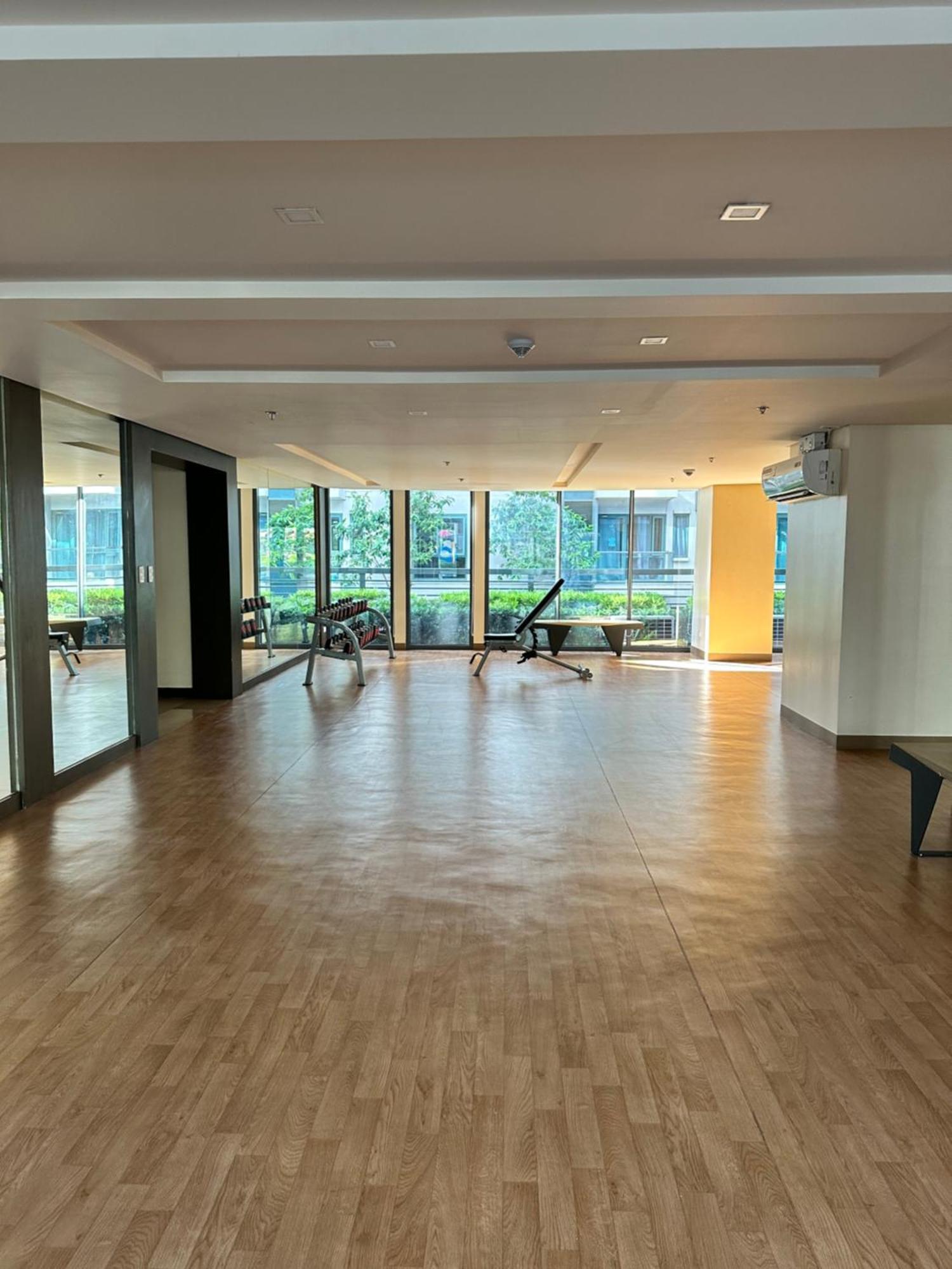 81 Newport Blvd Cluster 4 Unit B 3Rd Flr By Rechelle Nunag Pasay Luaran gambar